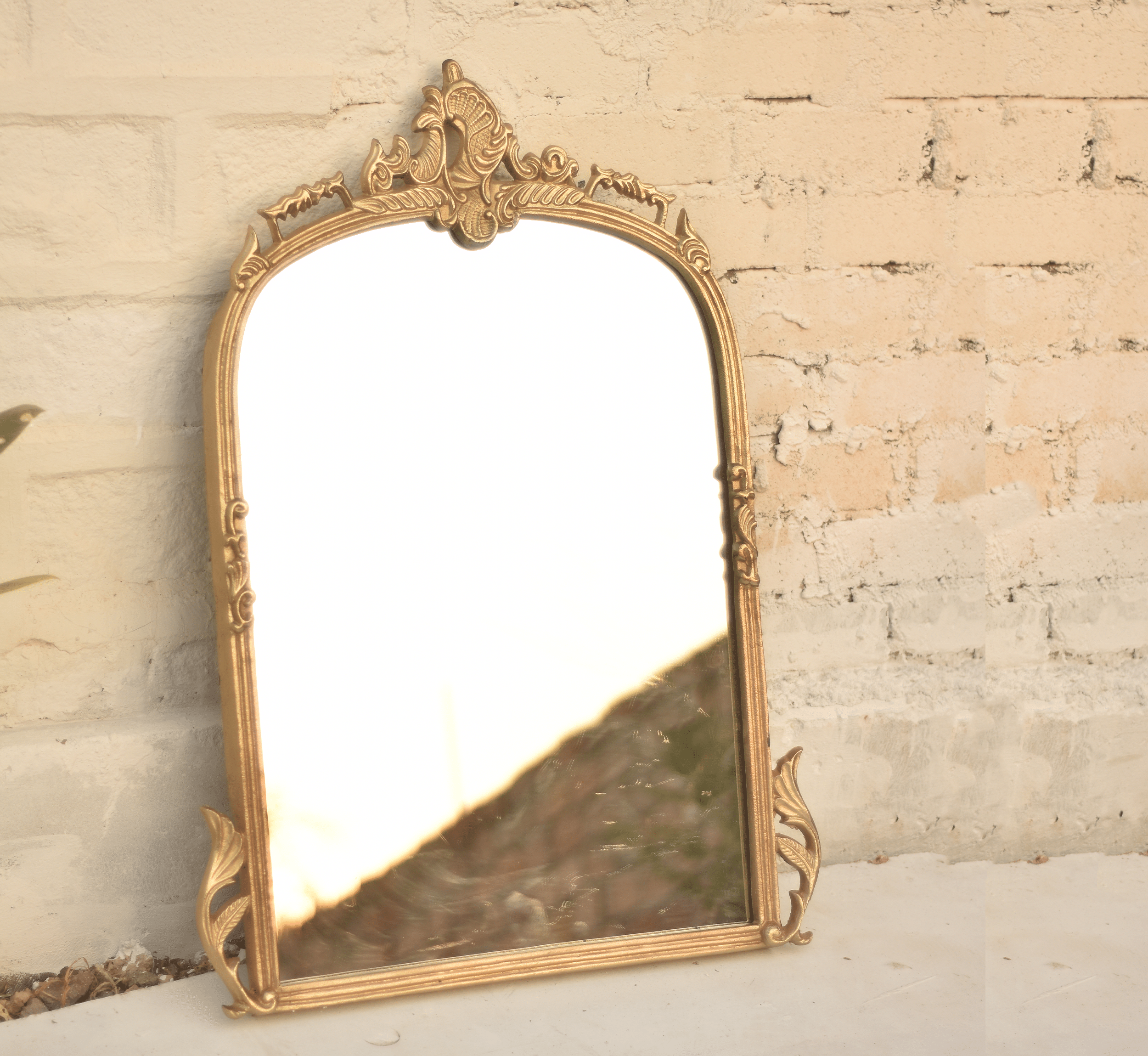 CORSICA DESIGNS Mirrors Victorian Arched Wall Mirror